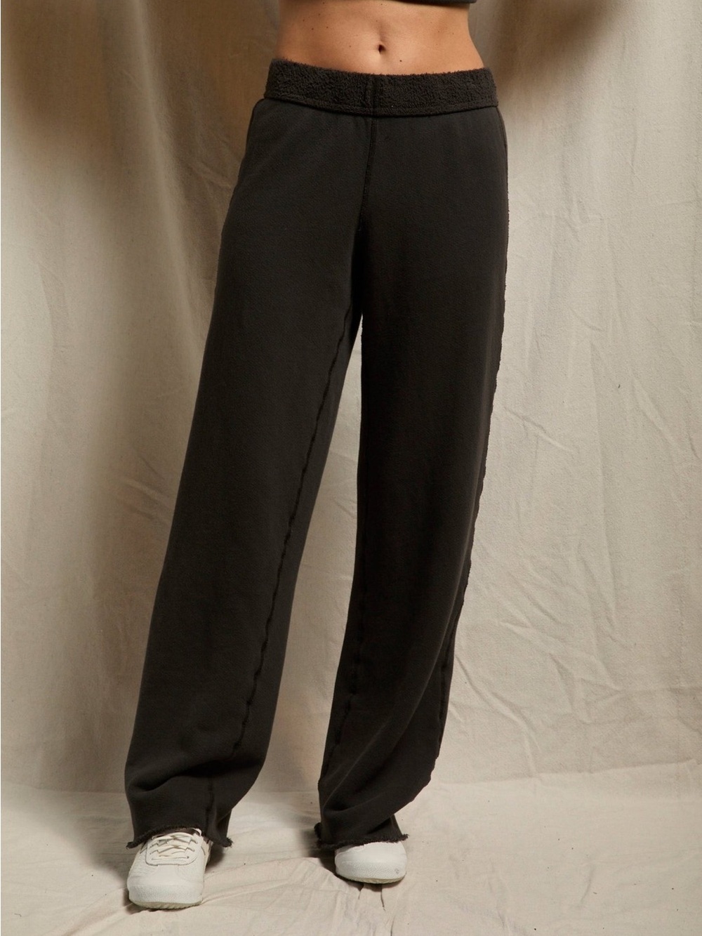 perfectwhitetee Marley Fleece Wide Leg Sweatpants